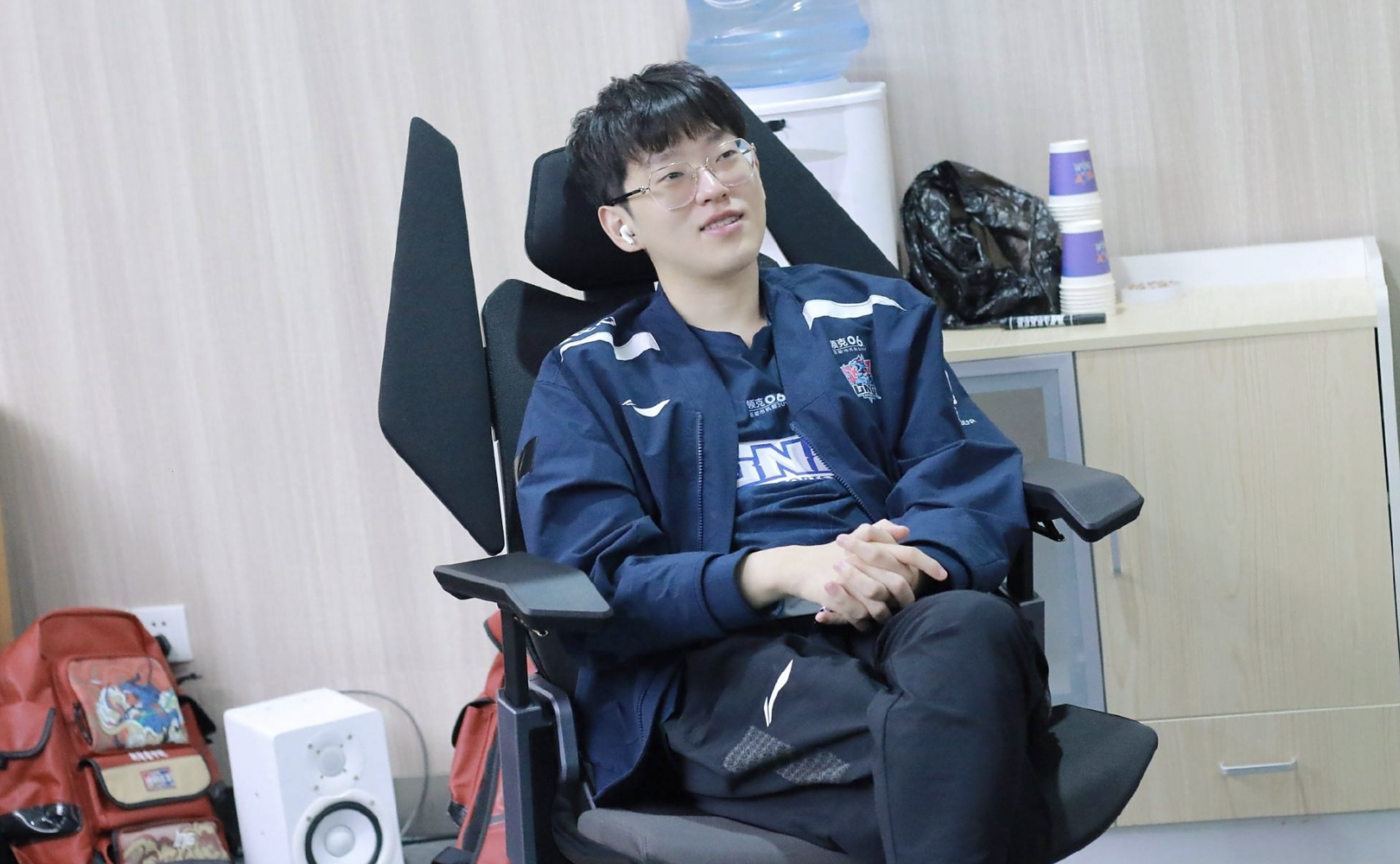 雷速- Scout连续二十场比赛得分超过反败为胜，SKT不断突破！气势如虹延续